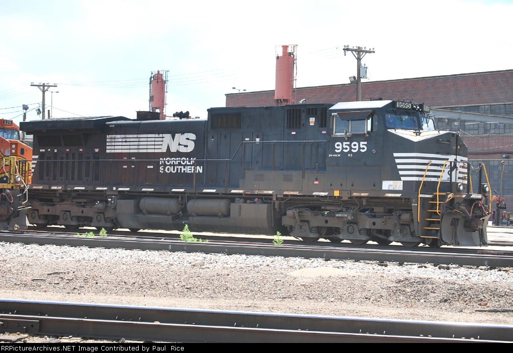 NS 9595